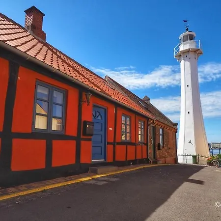 بيت ضيافة The 'loft' - Near & Rønne