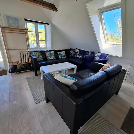 The 'Loft' - Boutique Guest House - Near Ronne & Beach Rønne