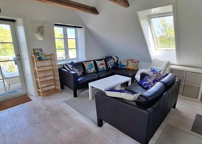 Гостевой дом The 'loft' Apartment- 